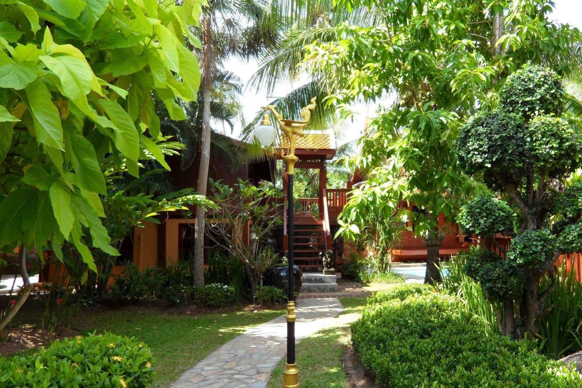 Baan Sang Pathum Hotel Rawai Exterior foto