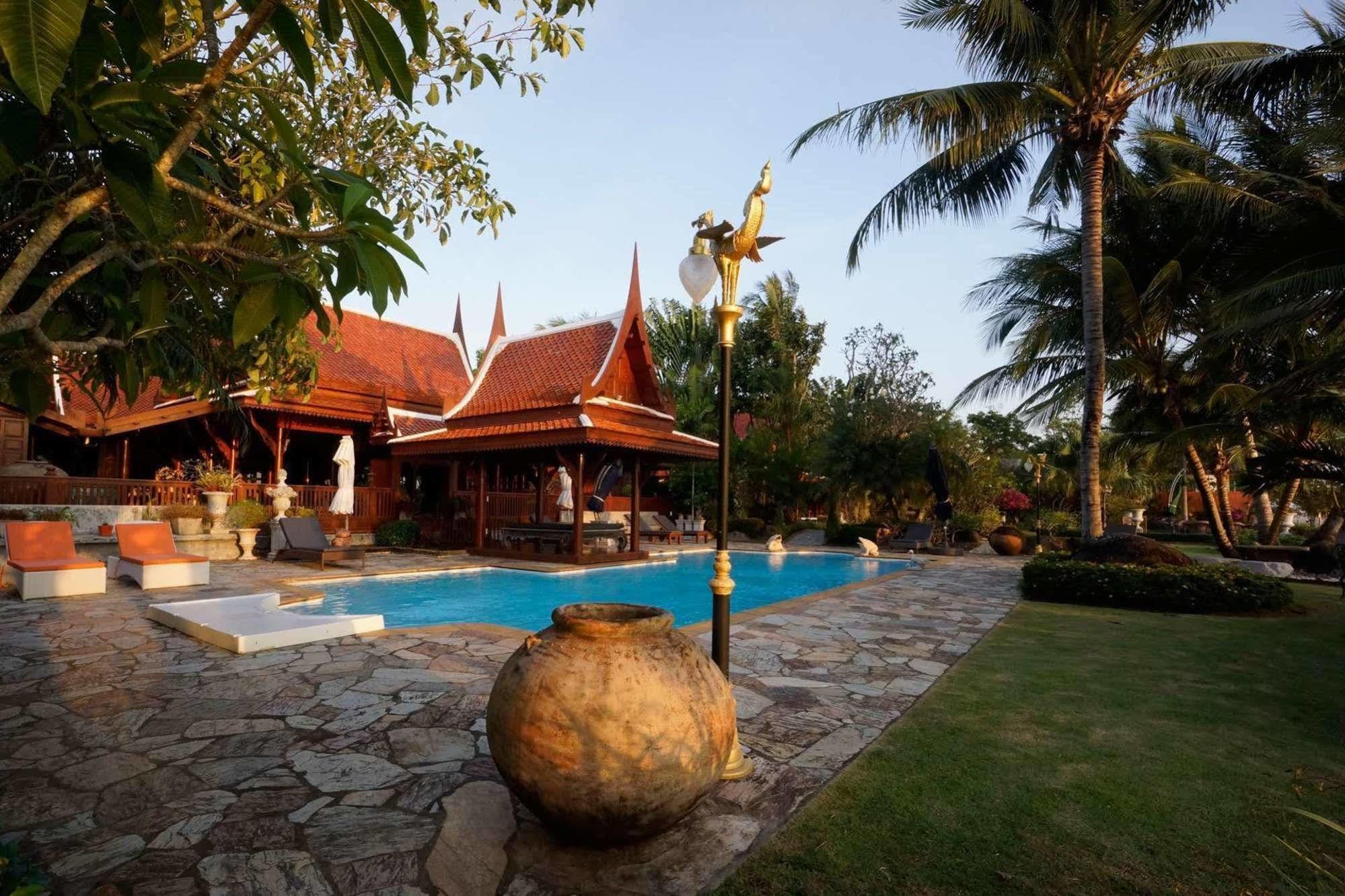 Baan Sang Pathum Hotel Rawai Exterior foto