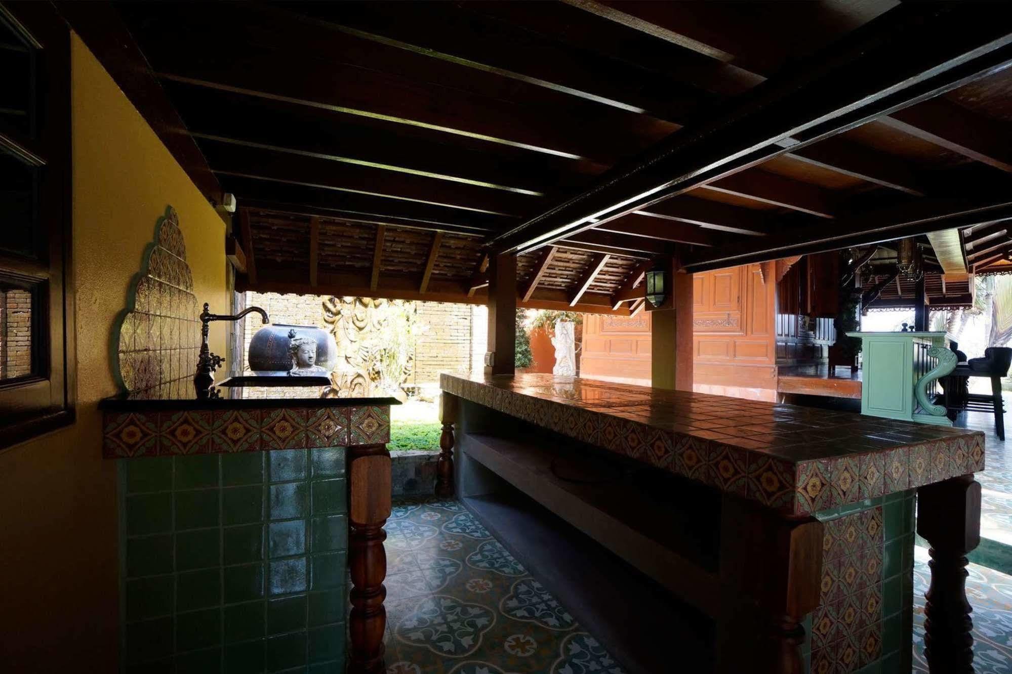 Baan Sang Pathum Hotel Rawai Exterior foto